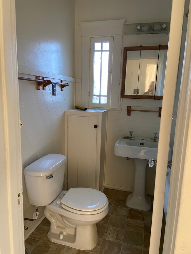 Photo - 263 Grand Ave Unit 263.5