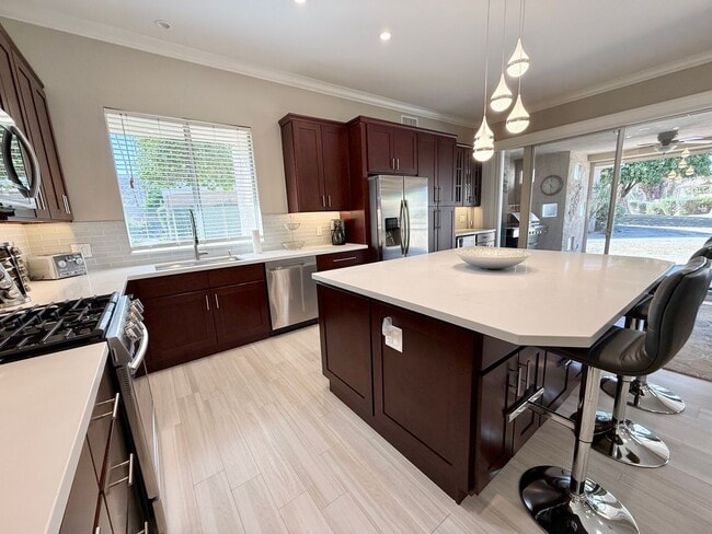 Building Photo - Indian Wells Country Club