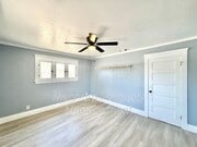 Photo - 41861 Acacia E Ave