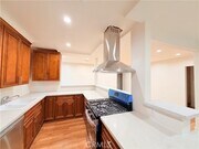 Photo - 11104 Oxnard St