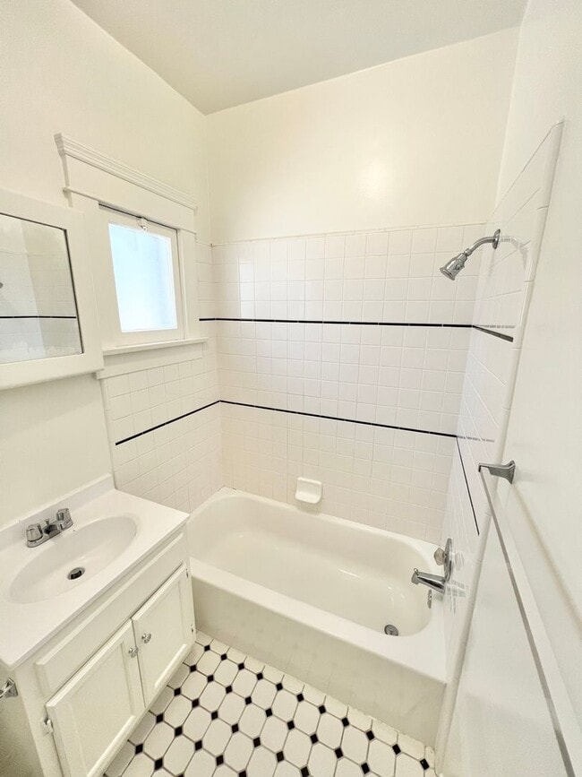 Photo - 2016-2020 E 3rd St Unit 2018 E 3rd St