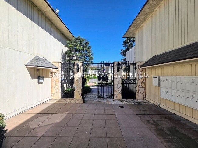 Photo - 1200 Opal St Unit #08