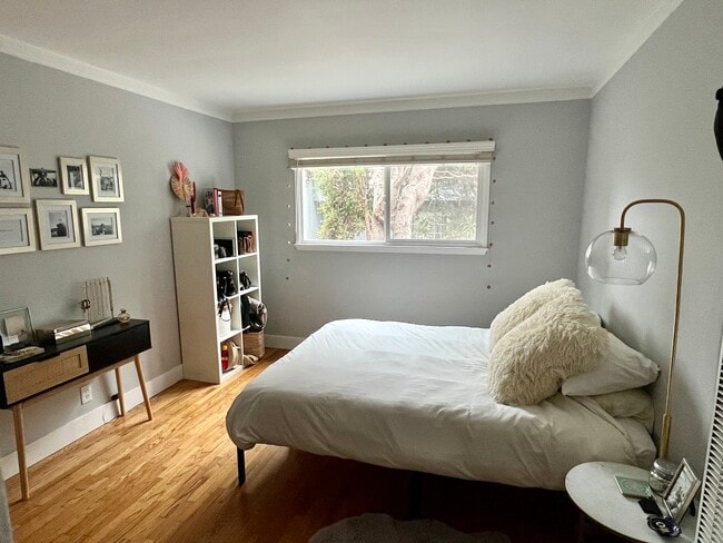 Photo - 16144 W Sunset Blvd