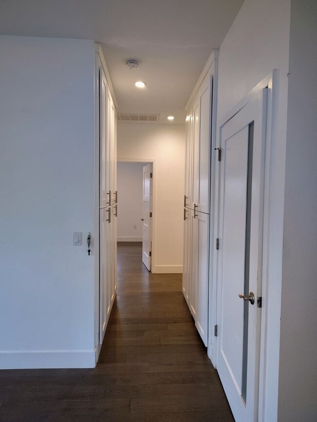 Photo - Beautiful Newer Construction Home B:2019