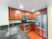 Photo - Beautiful 3B/2.5BA Townhome w/ Washer/Drye...
