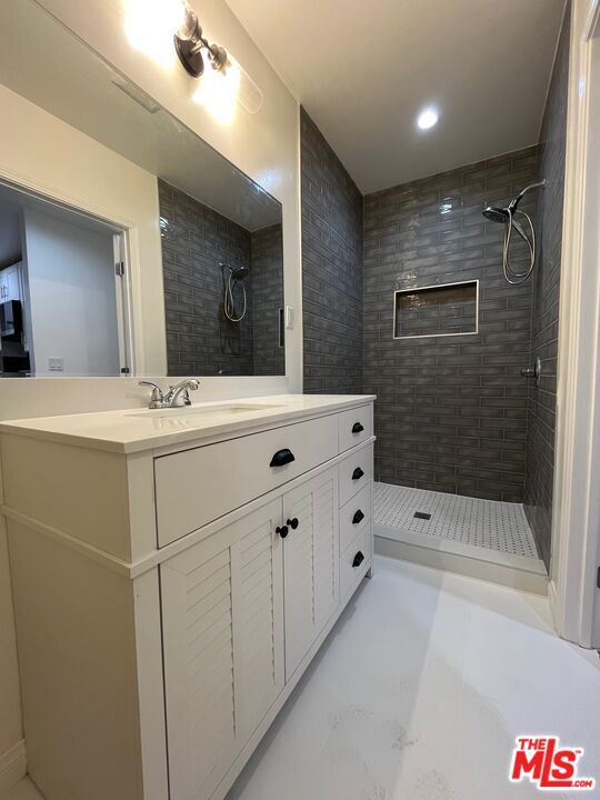 Photo - 1530 5th Ave