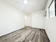 Photo - 10565 Camarillo St