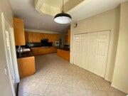 Kitchen - 1947 Kelton Ave