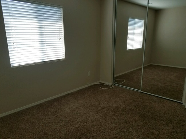 Photo - 31689 Pompei Ln