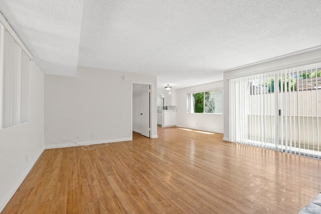 Photo - 12246 Montana Ave Unit 206