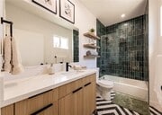 Photo - 2847 S Victoria Ave