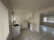 Photo - 640 W 20th St Unit #8