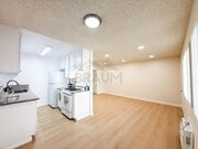 Photo - 5461 Kester Ave Unit 122