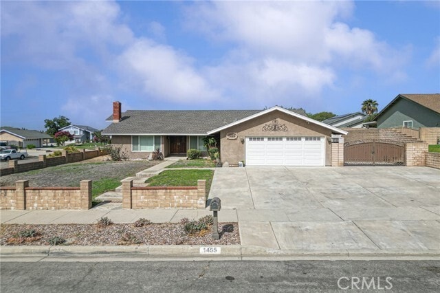 Photo - 1455 N 13th Ave
