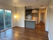 Photo - 406 W 95th St House