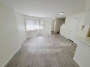 Photo - 416 W Milford St