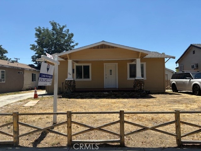 Photo - 744 E G St House