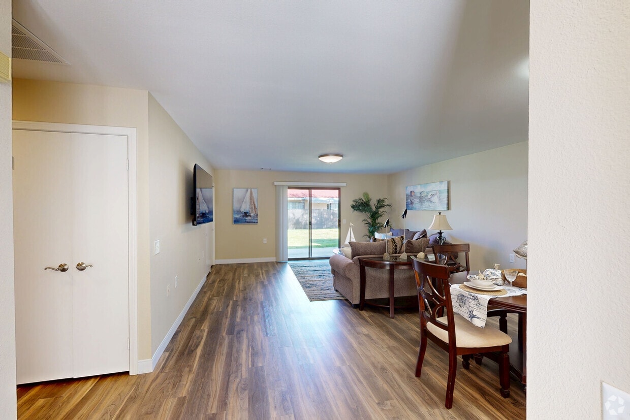 3D Tour - Westmont Village Homes