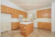 Photo - 42213 Marbella St