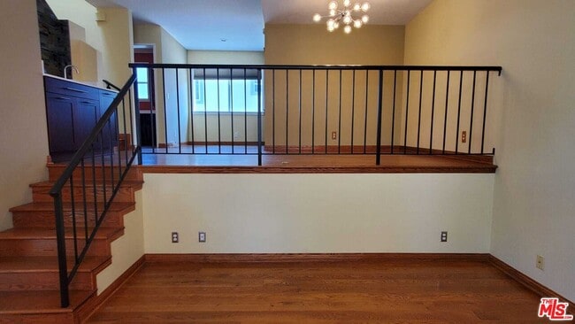 Photo - 7320 Balboa Blvd Unit 123