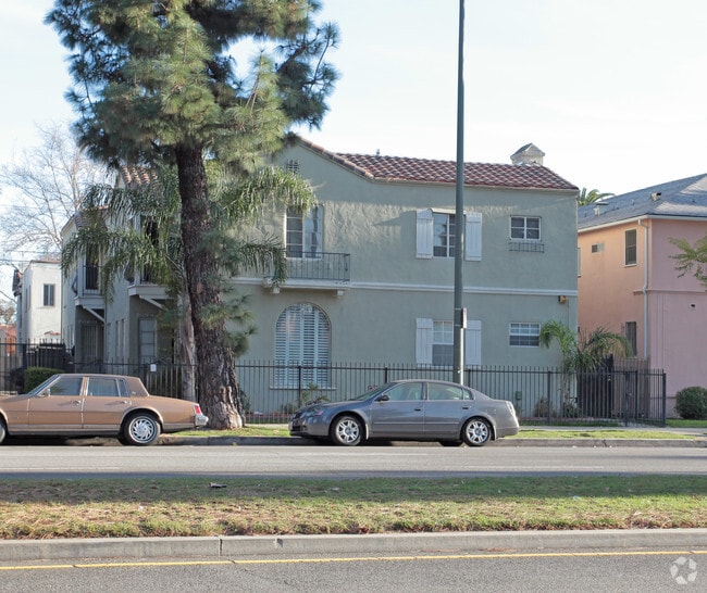 Building Photo - 4264 Leimert Blvd