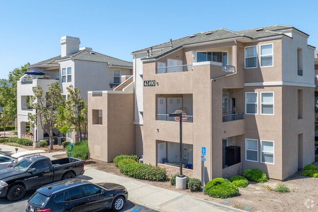 Building Photo - Temecula Ridge Rental