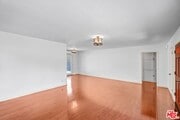 Photo - 520 N Beachwood Dr House
