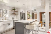 Photo - 16733 Oak View Dr