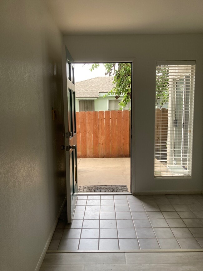 Photo - 4055 Honeycutt St Unit 4055