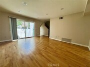 Photo - 594 W Huntington Dr