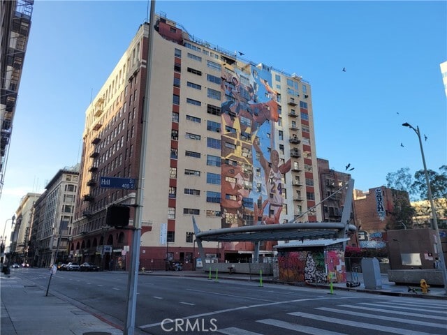 Photo - 312 W 5th St