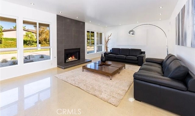 Photo - 17548 Marilla St
