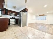 Photo - 10839 Morrison St Unit 3