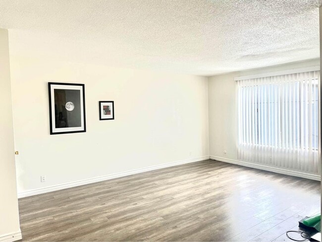 Photo - 4702 W 17th St