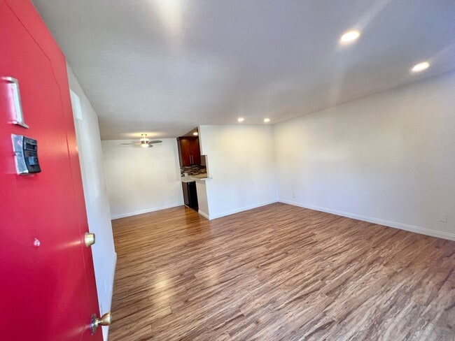 Photo - 3601 Keystone Av Unit 1