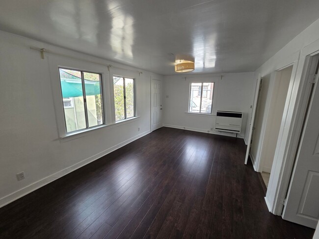 Photo - 4628 York Blvd Unit 4630 1/2 York Blvd