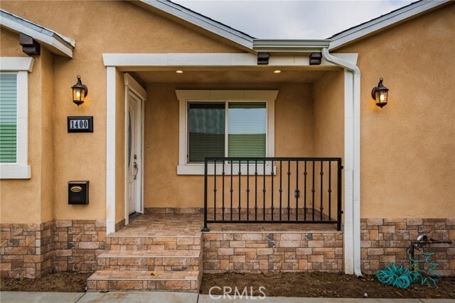 Photo - 1400 Leland Way