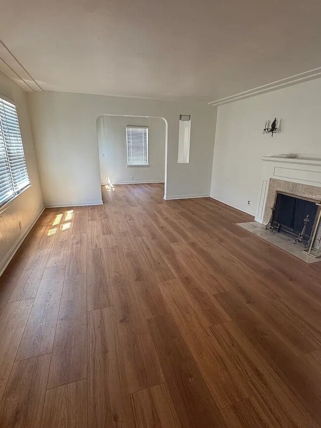 Photo - 1640 N Frederic St