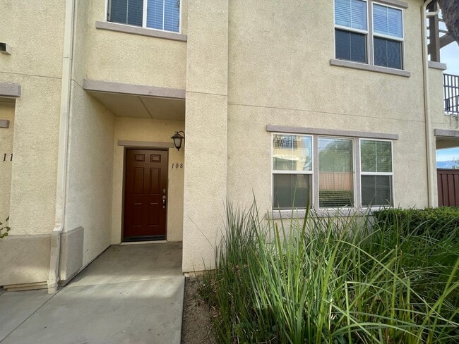 Photo - Three Bedroom Two Bathroom Condo in Lake E...