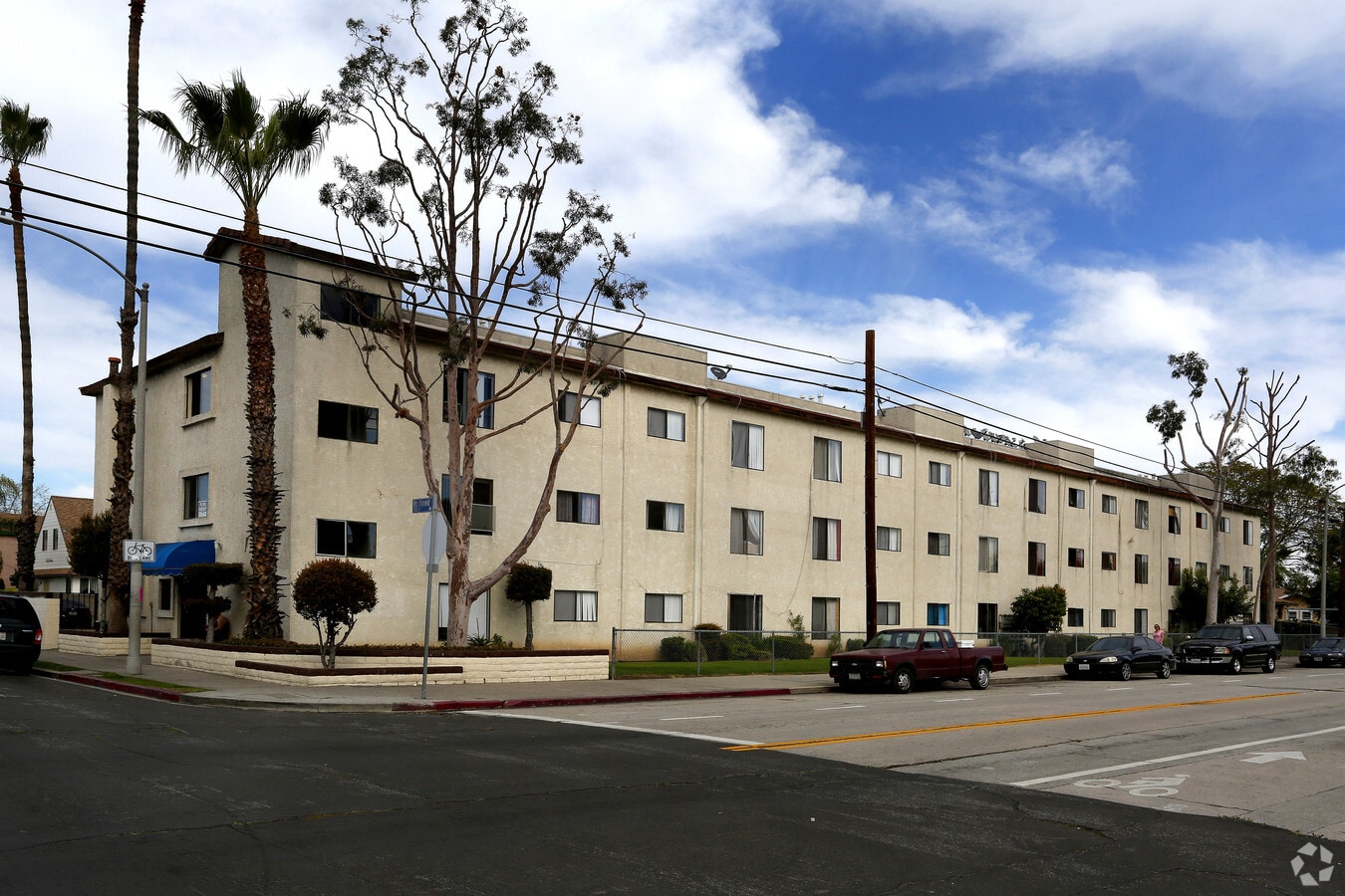 McDonald Apartments - McDonald Apartments