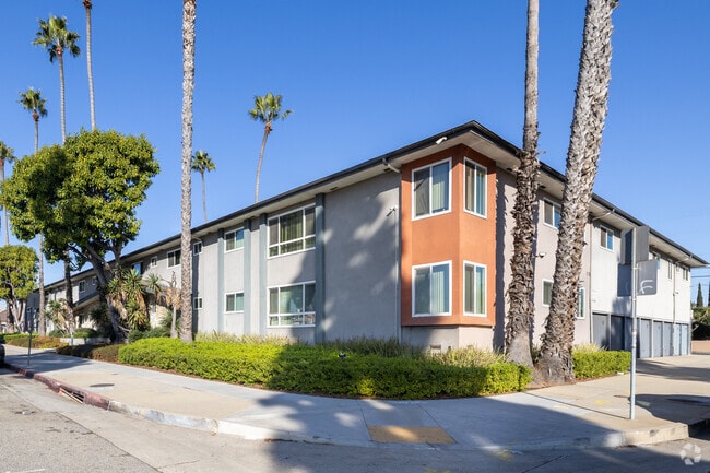 Crenshaw Manor - Crenshaw Manor Apartments