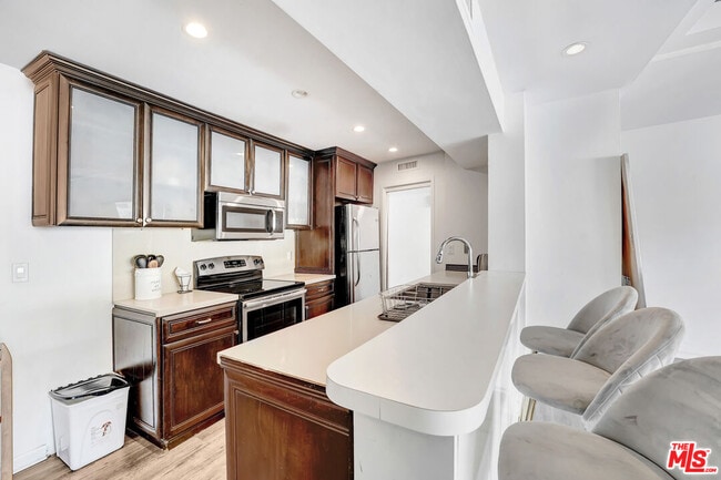 Photo - 7250 Franklin Ave Unit 503