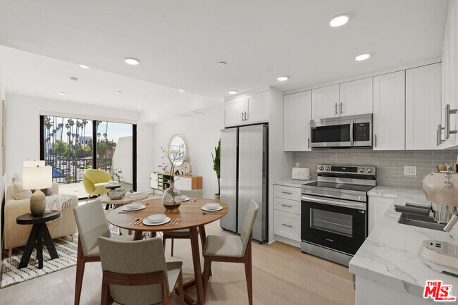 Building Photo - 3977 Beverly Blvd Unit 416 Rental