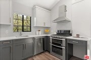Photo - 5637 W 83rd St House