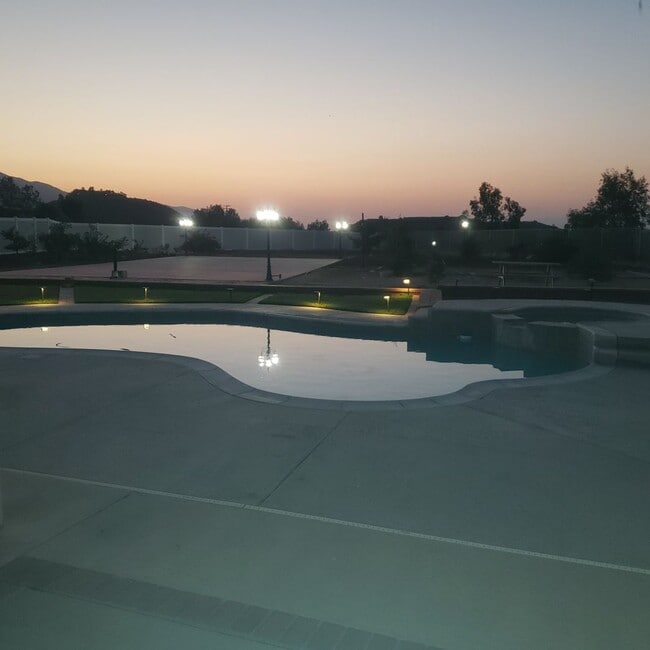 Building Photo - "Reserved" Awesome Pool Home South Corona 4 bedroom 3 bathroom