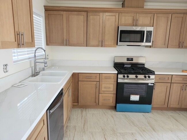 Photo - 7752 Newman Ave Unit 4