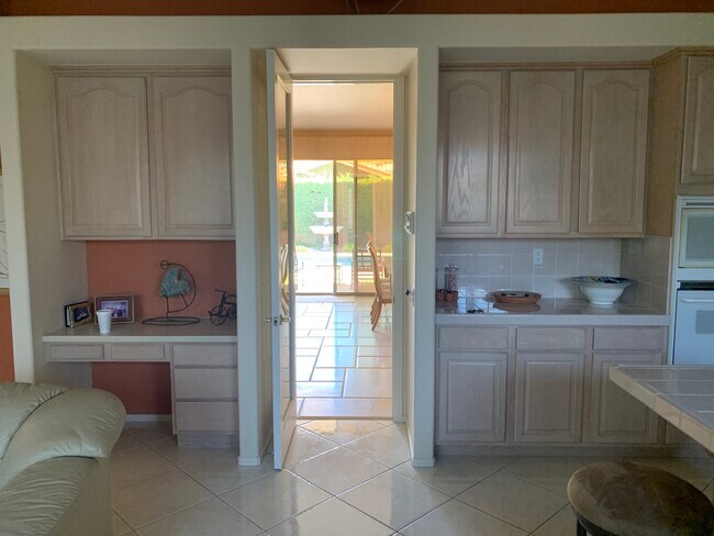 Photo - 2481 Verna Ct