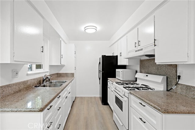 Photo - 11138 Aqua Vista St Unit 55