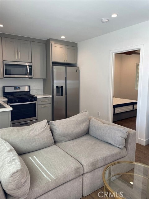 Photo - 23519 Aetna St