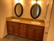 Master bath - 22353 Welby Way